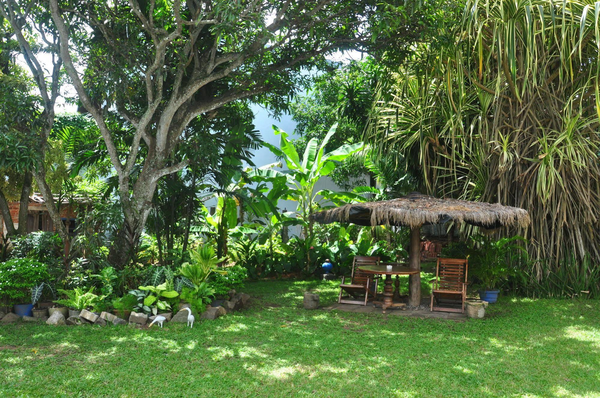 Blue Seas Guest House Дехивала-Маунт-Лавиния Экстерьер фото